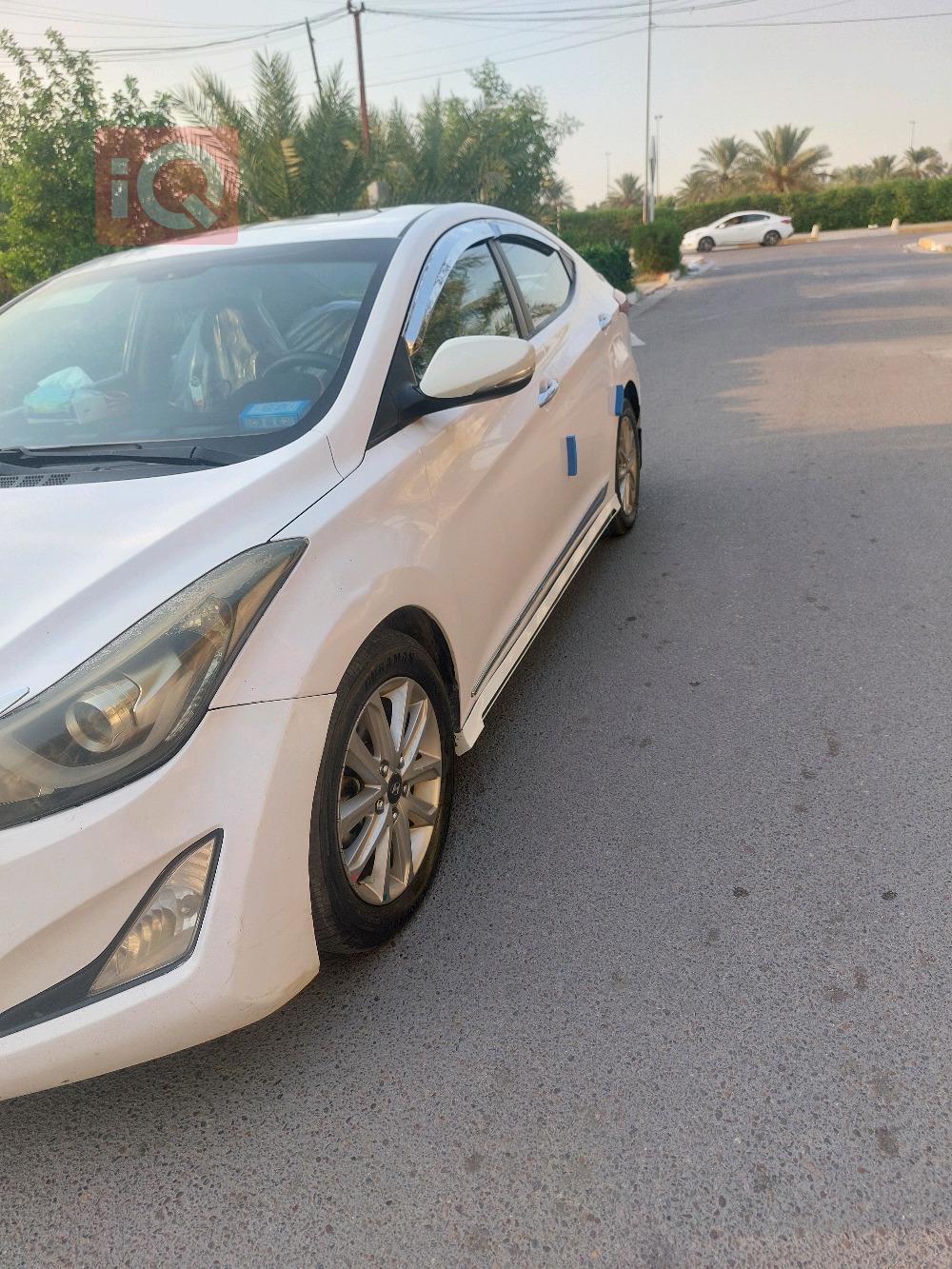 هیوندای ئەلەنترا